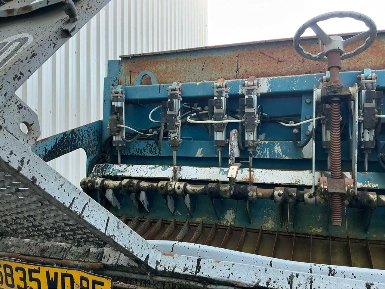 Truck 2001 RENAULT 22 AVA 320 DCI TRUCK: picture 13 Truck 2001 RENAULT 22 AVA 320 DCI TRUCK: picture 13