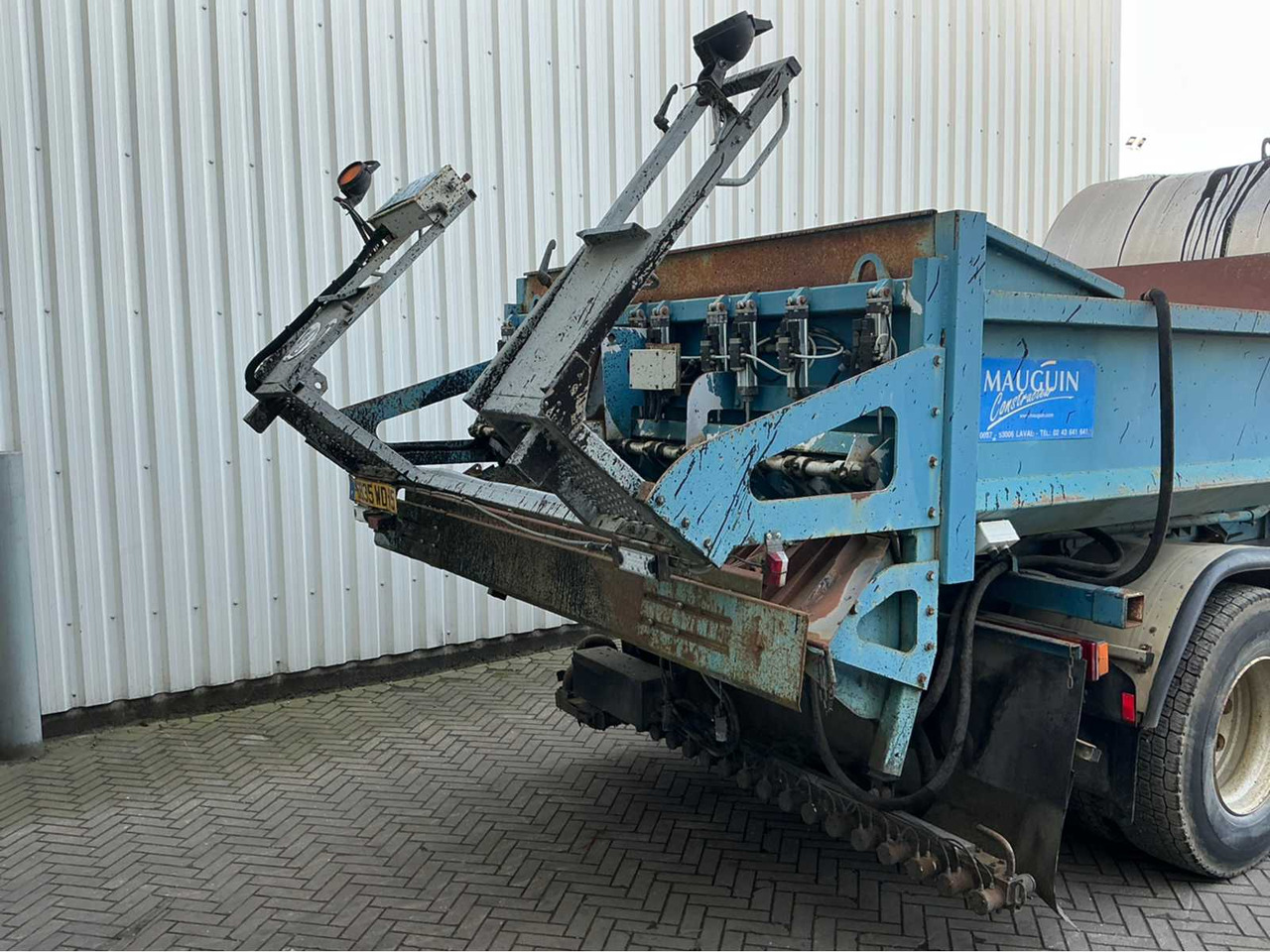 Truck 2001 RENAULT 22 AVA 320 DCI TRUCK: picture 14 Truck 2001 RENAULT 22 AVA 320 DCI TRUCK: picture 14