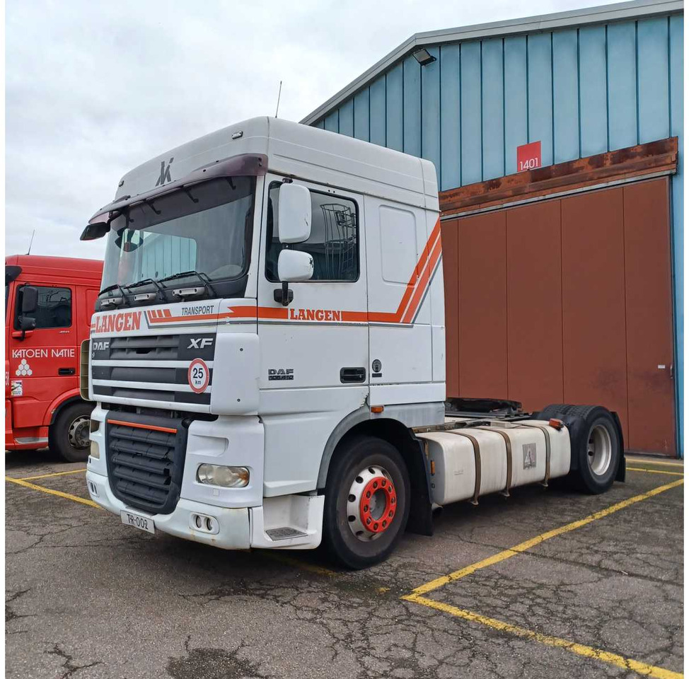 2007 DAF XF105 TRACTOR (74113-582) - Truck: picture 1 2007 DAF XF105 TRACTOR (74113-582) - Truck: picture 1