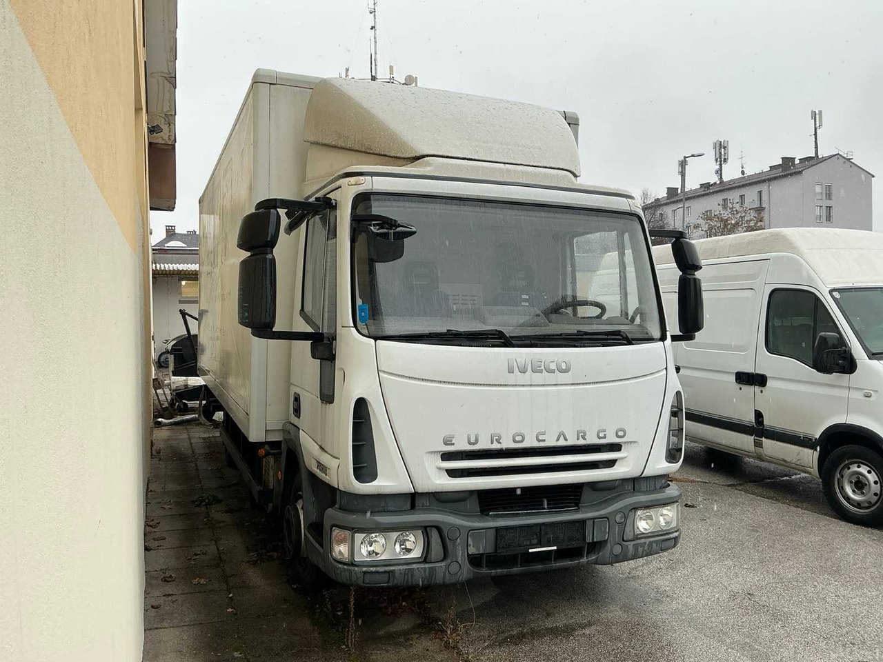 2008 IVECO M752 TRUCK 7.5T - Truck: picture 2 2008 IVECO M752 TRUCK 7.5T - Truck: picture 2