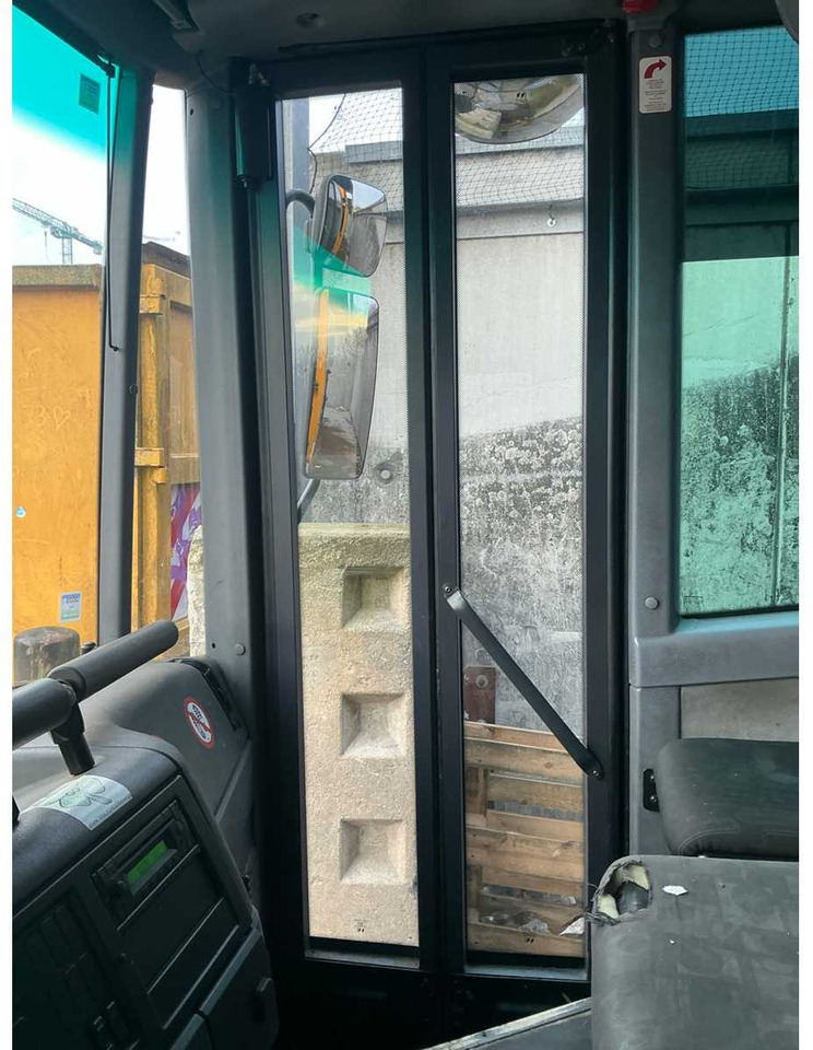 Truck 2011 MERCEDES-BENZ ECONIC TRUCK: picture 25