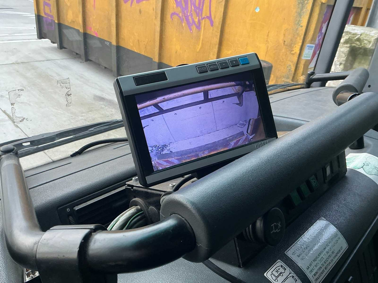 Truck 2011 MERCEDES-BENZ ECONIC TRUCK: picture 24