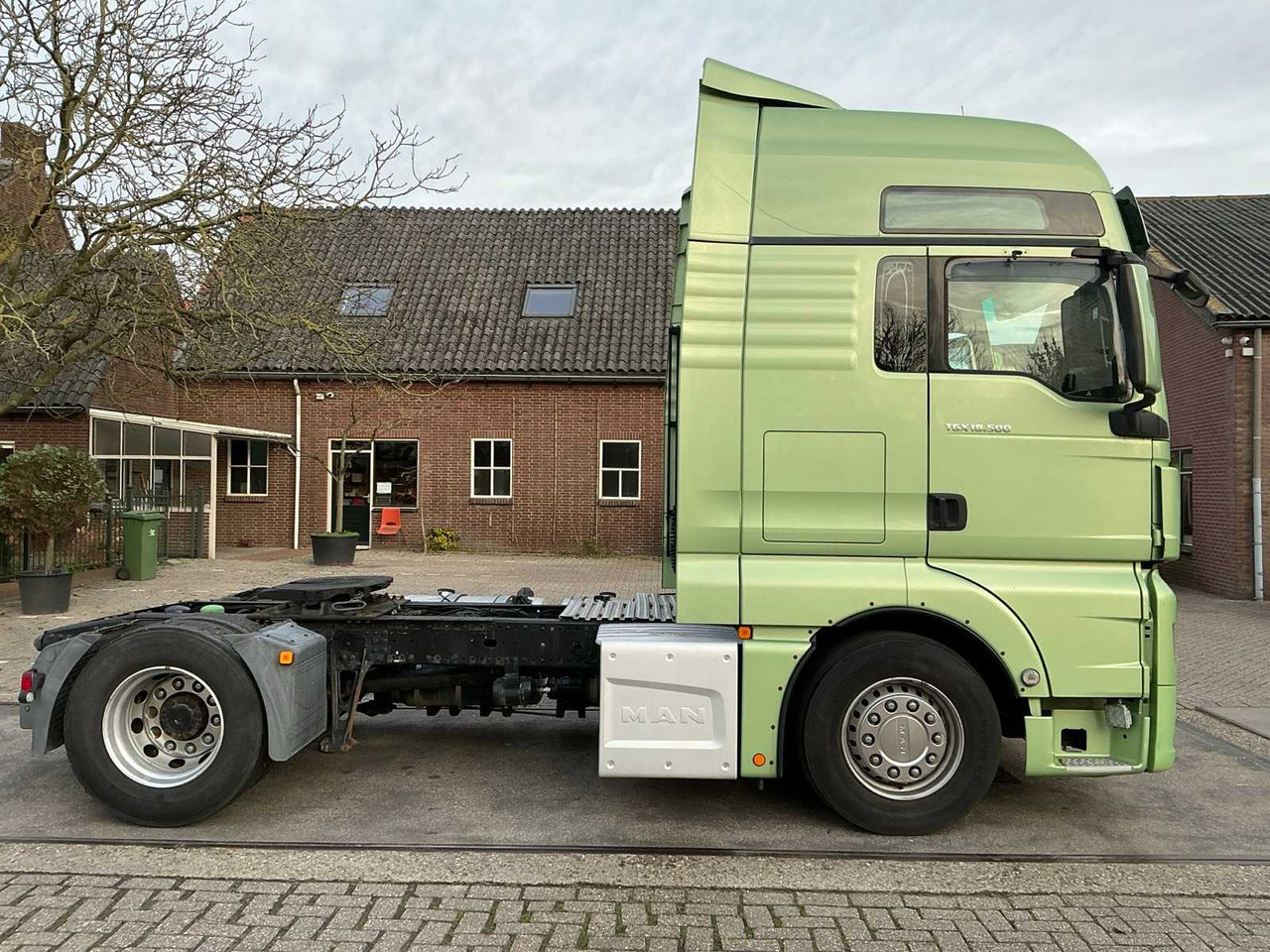 2017 MAN TGX 18.500 SEMI-TRAILER TRACTOR - Truck: picture 4 2017 MAN TGX 18.500 SEMI-TRAILER TRACTOR - Truck: picture 4