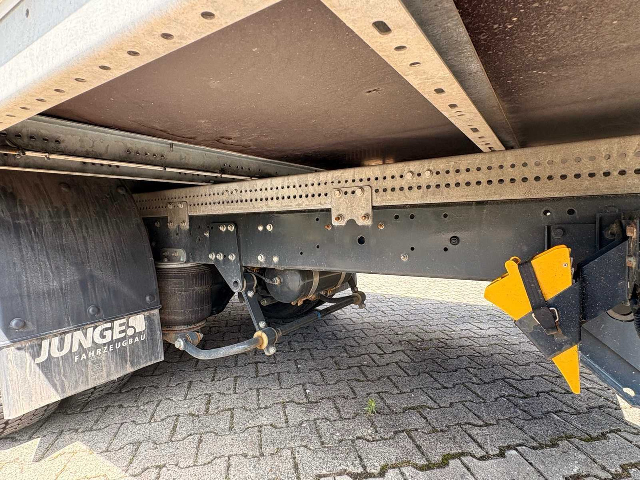 Truck 2021 IVECO EUROCARGO 80-220 FLATBED TRUCK: picture 24 Truck 2021 IVECO EUROCARGO 80-220 FLATBED TRUCK: picture 24