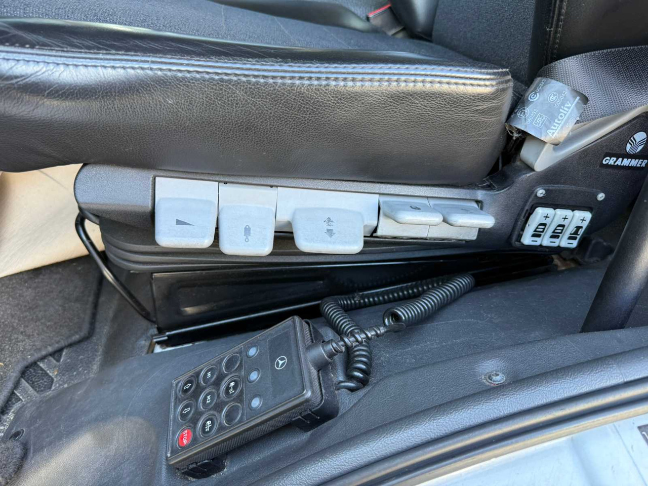 Truck MERCEDES-BENZ - TIJHOF CAR TRANSPORTER - ATEGO 1223 - TRUCK - 2007: picture 13