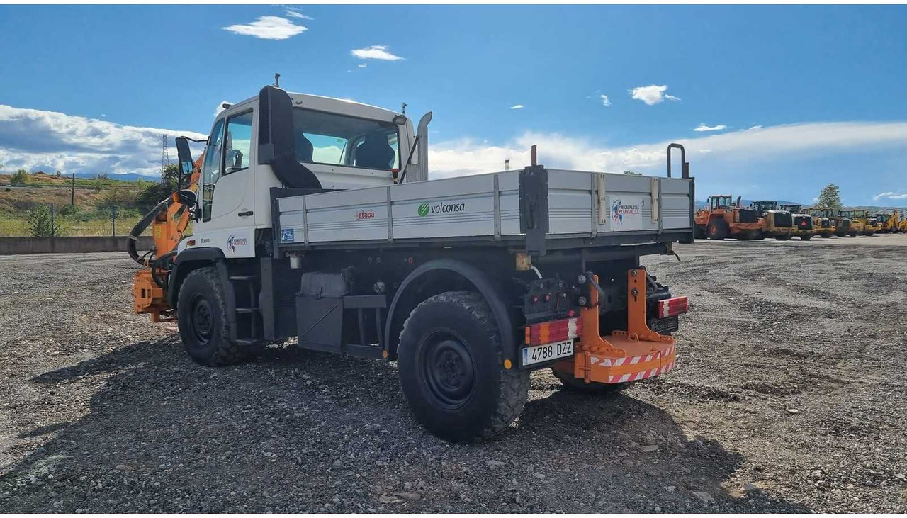 MERCEDES BENZ UNIMOG U 300 UTILITY TRUCK - 2006 - Truck: picture 4 MERCEDES BENZ UNIMOG U 300 UTILITY TRUCK - 2006 - Truck: picture 4