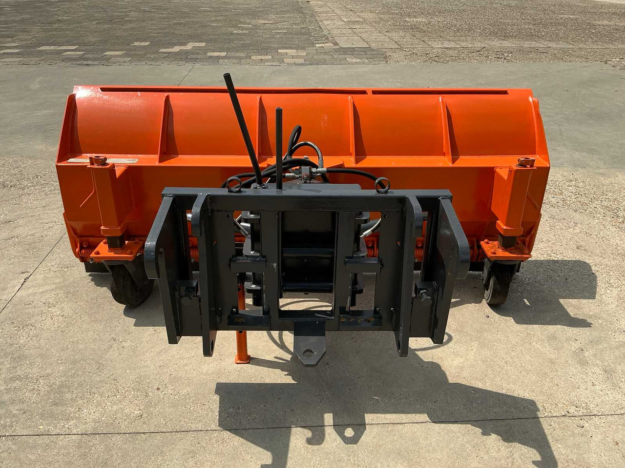 Tuchel SF225 - Snow plough: picture 4 Tuchel SF225 - Snow plough: picture 4