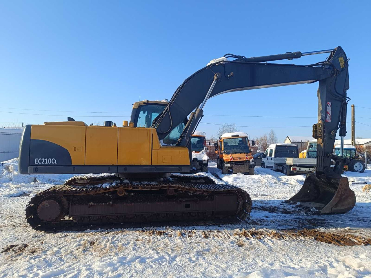 VOLVO EC210CL TRACKED EXCAVATOR - Excavator: picture 3 VOLVO EC210CL TRACKED EXCAVATOR - Excavator: picture 3