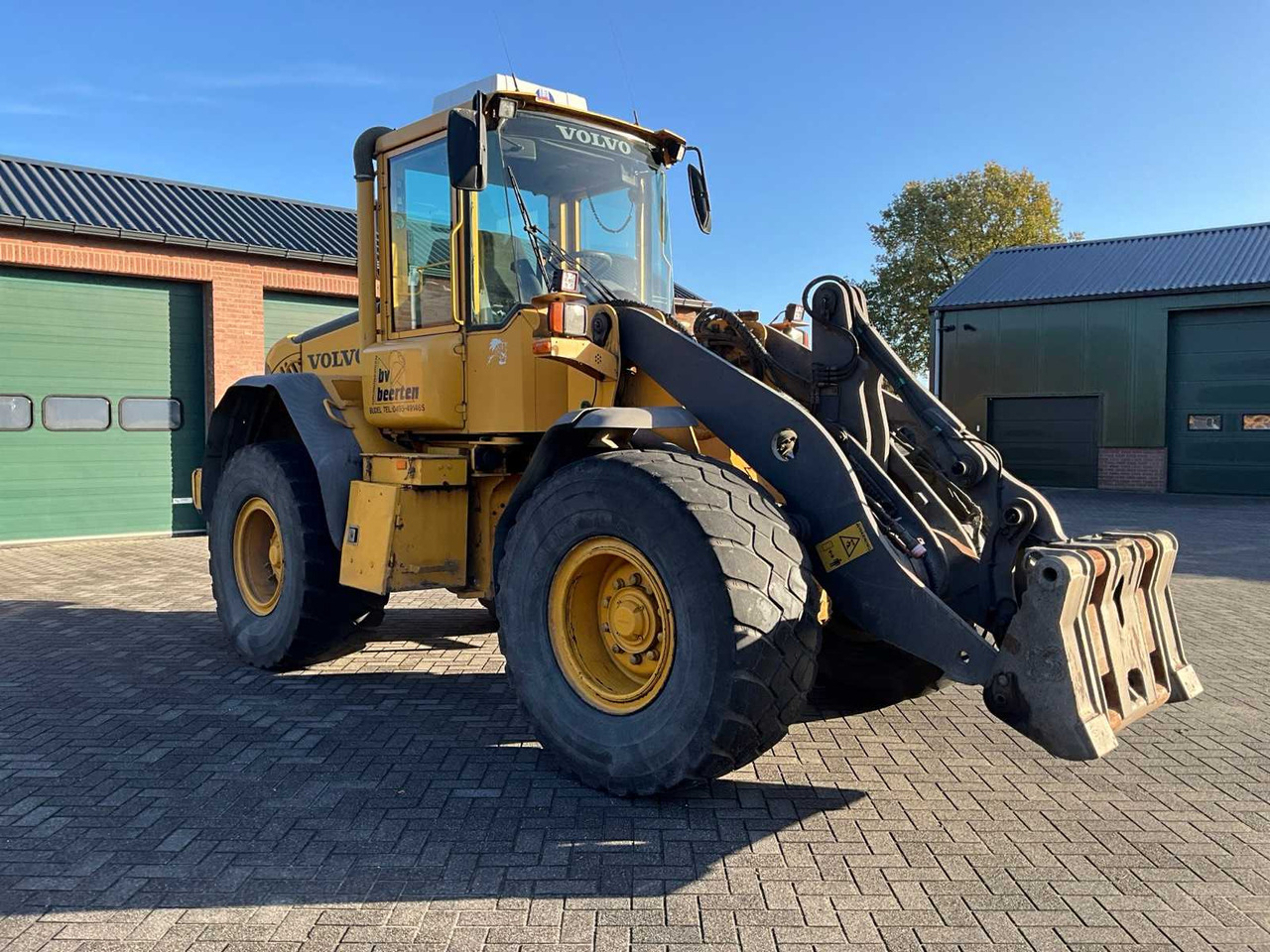 Volvo L60E - Wheel loader: picture 2 Volvo L60E - Wheel loader: picture 2