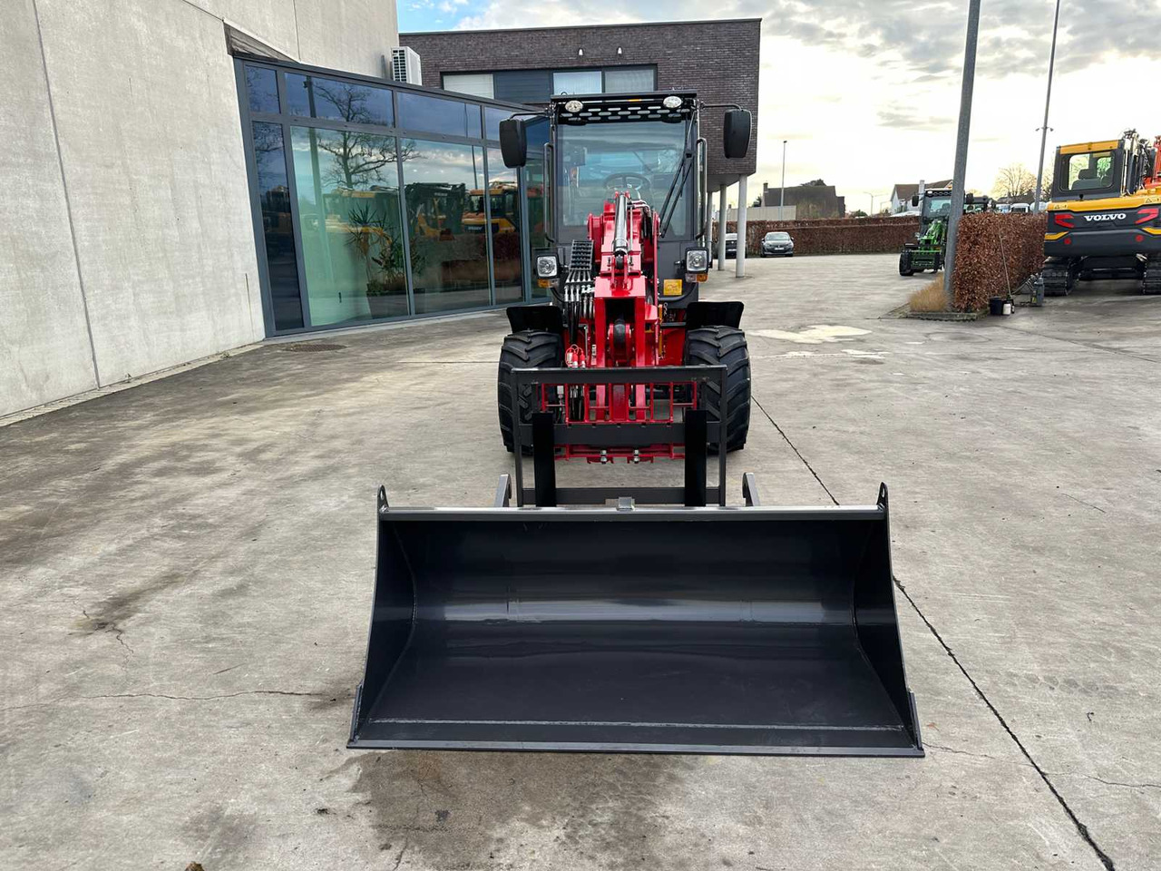 WOLF - 2025 - MINI 780HT - WHEEL LOADER - Wheel loader: picture 2 WOLF - 2025 - MINI 780HT - WHEEL LOADER - Wheel loader: picture 2