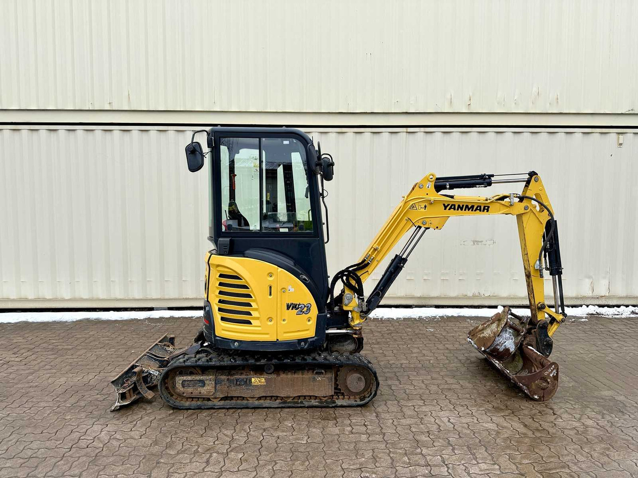 YANMAR - VIO23-6 - 2022 - MINI EXCAVATOR - 2 X BUCKET - Mini excavator: picture 4 YANMAR - VIO23-6 - 2022 - MINI EXCAVATOR - 2 X BUCKET - Mini excavator: picture 4