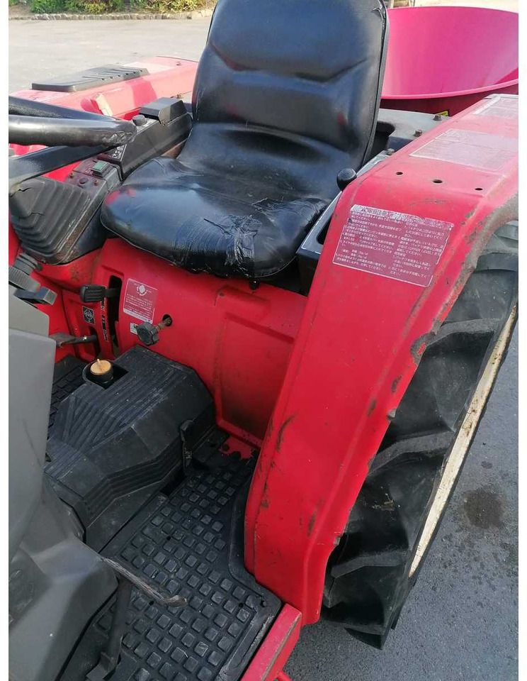 Yanmar F195D - Compact tractor: picture 5 Yanmar F195D - Compact tractor: picture 5