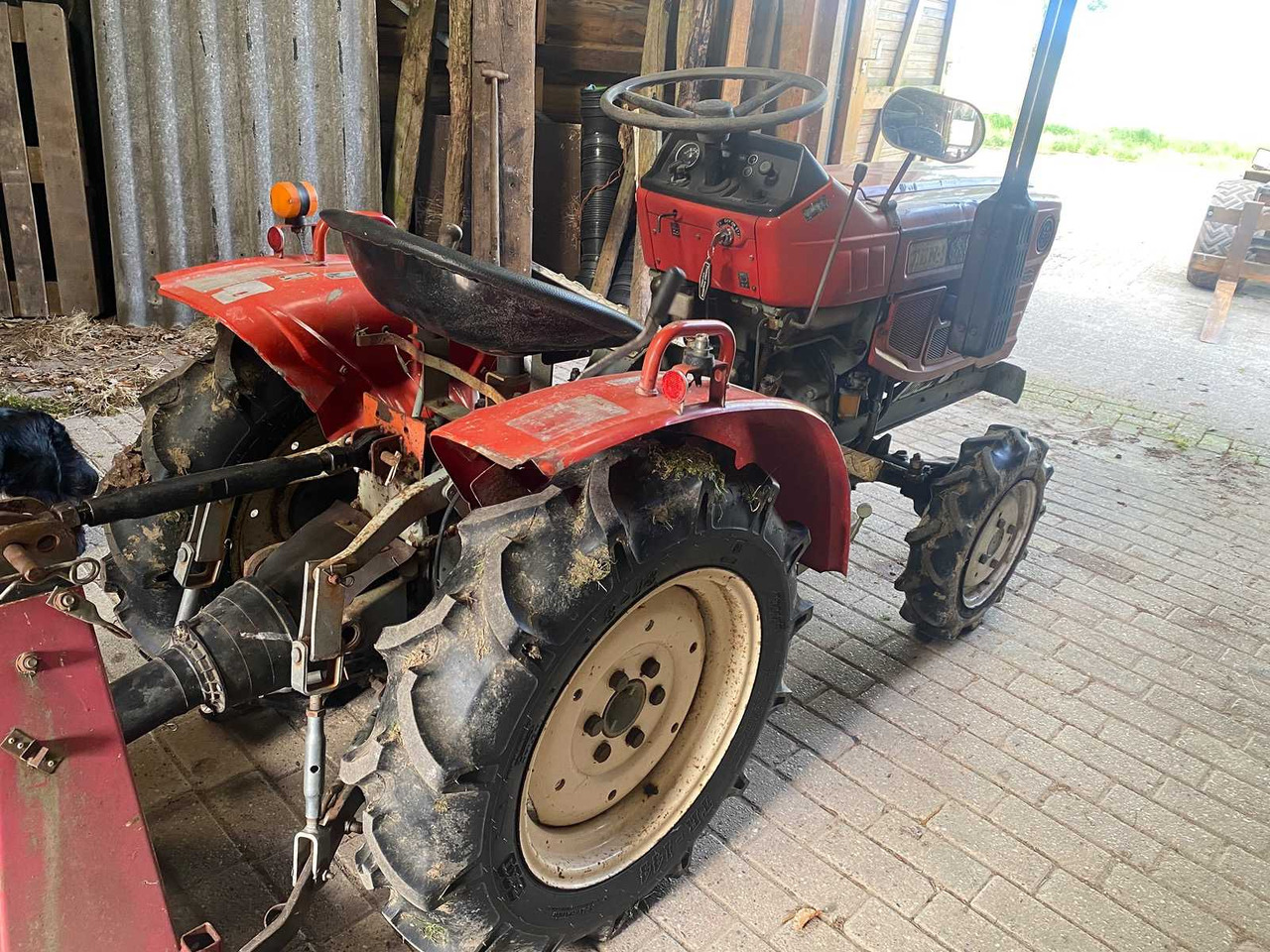 Yanmar zen-noh ym 1510D - Compact tractor: picture 5 Yanmar zen-noh ym 1510D - Compact tractor: picture 5