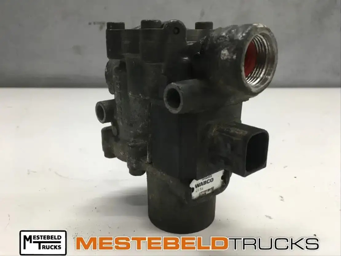 DAF ABS Magneetventiel - Brake parts for Truck: picture 1 DAF ABS Magneetventiel - Brake parts for Truck: picture 1