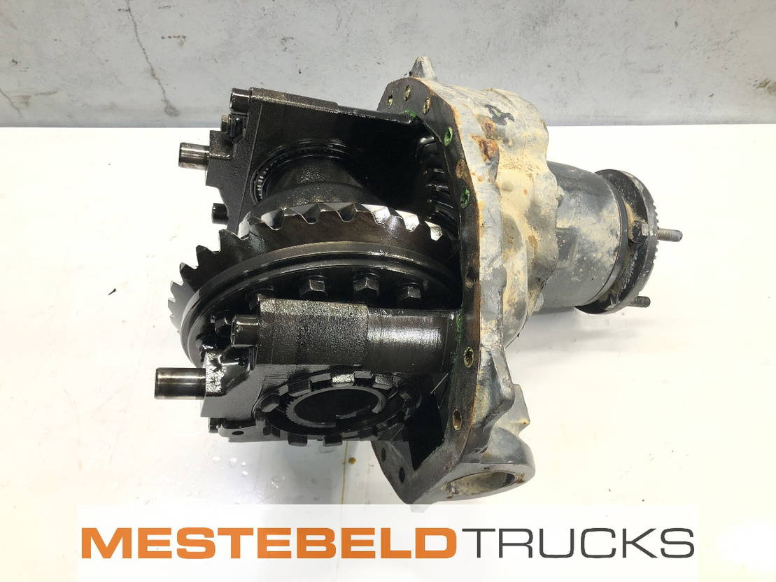 Iveco Differentieel 27/32R21A16 vooras Eurotracker - Rear axle for Truck: picture 1 Iveco Differentieel 27/32R21A16 vooras Eurotracker - Rear axle for Truck: picture 1
