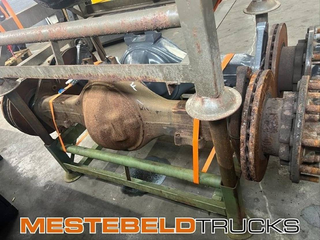 MAN Achterasbanjo HY 1133 10 gaats - Rear axle for Truck: picture 2 MAN Achterasbanjo HY 1133 10 gaats - Rear axle for Truck: picture 2