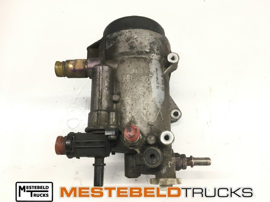 MAN Brandstoffilterhuis D2066 - Fuel processing/ Fuel delivery for Commercial vehicle: picture 1 MAN Brandstoffilterhuis D2066 - Fuel processing/ Fuel delivery for Commercial vehicle: picture 1