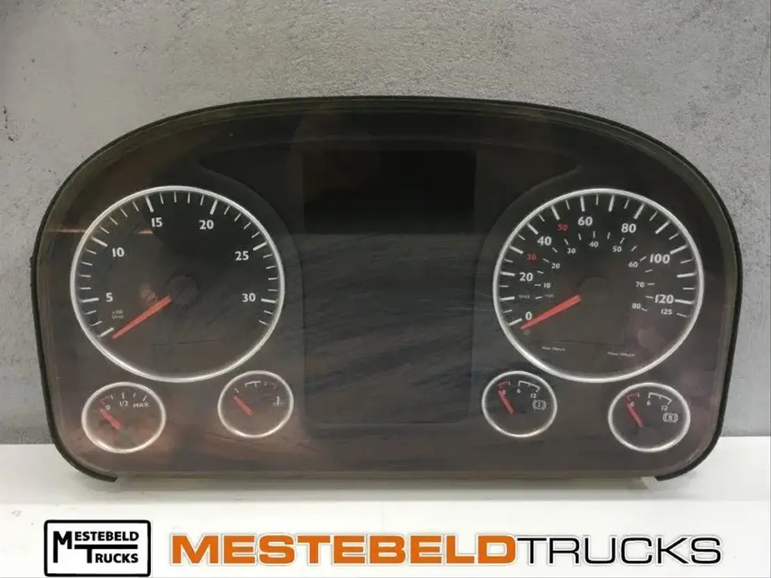 MAN Instrumentenpaneel - Dashboard for Truck: picture 1 MAN Instrumentenpaneel - Dashboard for Truck: picture 1