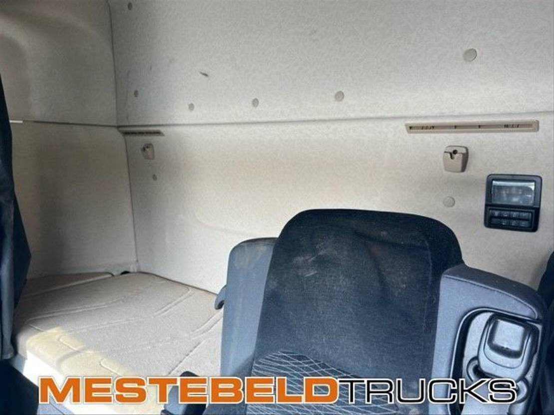 Mercedes-Benz Cabine MP4 - Cab for Truck: picture 5 Mercedes-Benz Cabine MP4 - Cab for Truck: picture 5