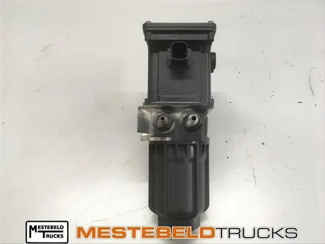 Mercedes-Benz Doseermodule Ad-Blue - Muffler/ Exhaust system for Truck: picture 2 Mercedes-Benz Doseermodule Ad-Blue - Muffler/ Exhaust system for Truck: picture 2