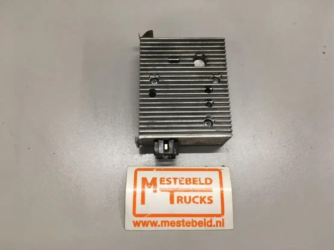 Mercedes-Benz Omvormer Actros MP4  - Electrical system for Truck: picture 1 Mercedes-Benz Omvormer Actros MP4  - Electrical system for Truck: picture 1