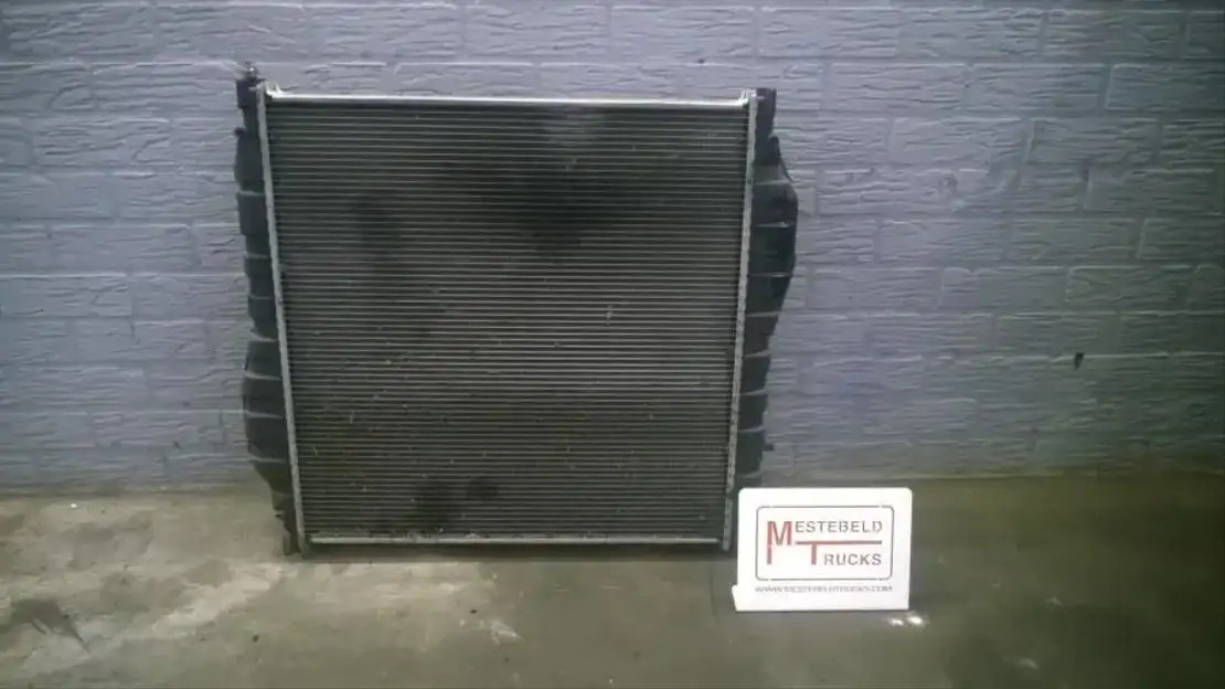 Mercedes-Benz Radiateur - Cooling system for Truck: picture 1 Mercedes-Benz Radiateur - Cooling system for Truck: picture 1