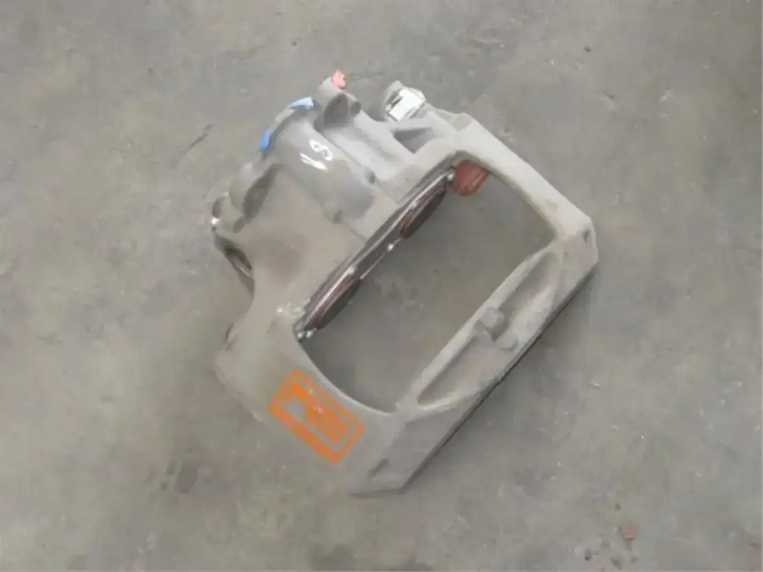 Mercedes-Benz Remklauw Axor - Brake parts for Truck: picture 1 Mercedes-Benz Remklauw Axor - Brake parts for Truck: picture 1