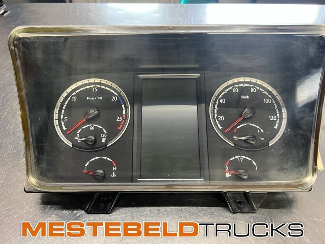 Scania Instrumentenpaneel - Electrical system for Truck: picture 1 Scania Instrumentenpaneel - Electrical system for Truck: picture 1