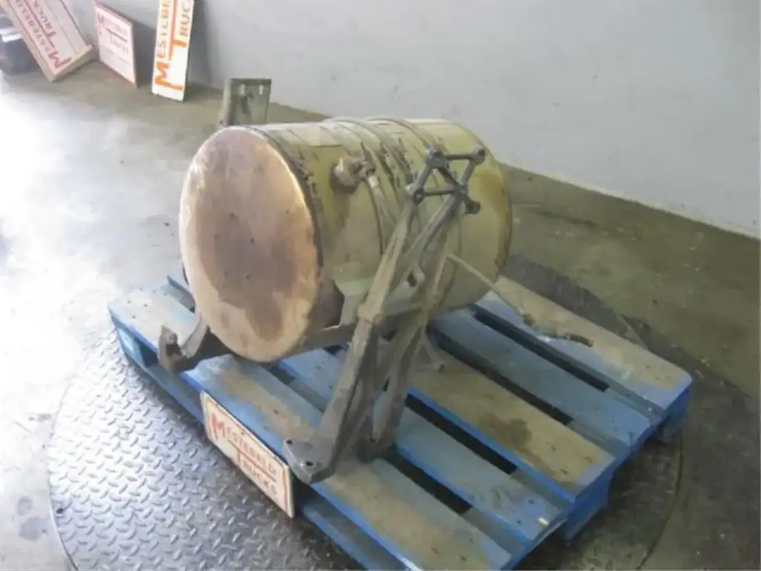 Scania R oetfilter R-serie - Muffler/ Exhaust system for Truck: picture 1 Scania R oetfilter R-serie - Muffler/ Exhaust system for Truck: picture 1