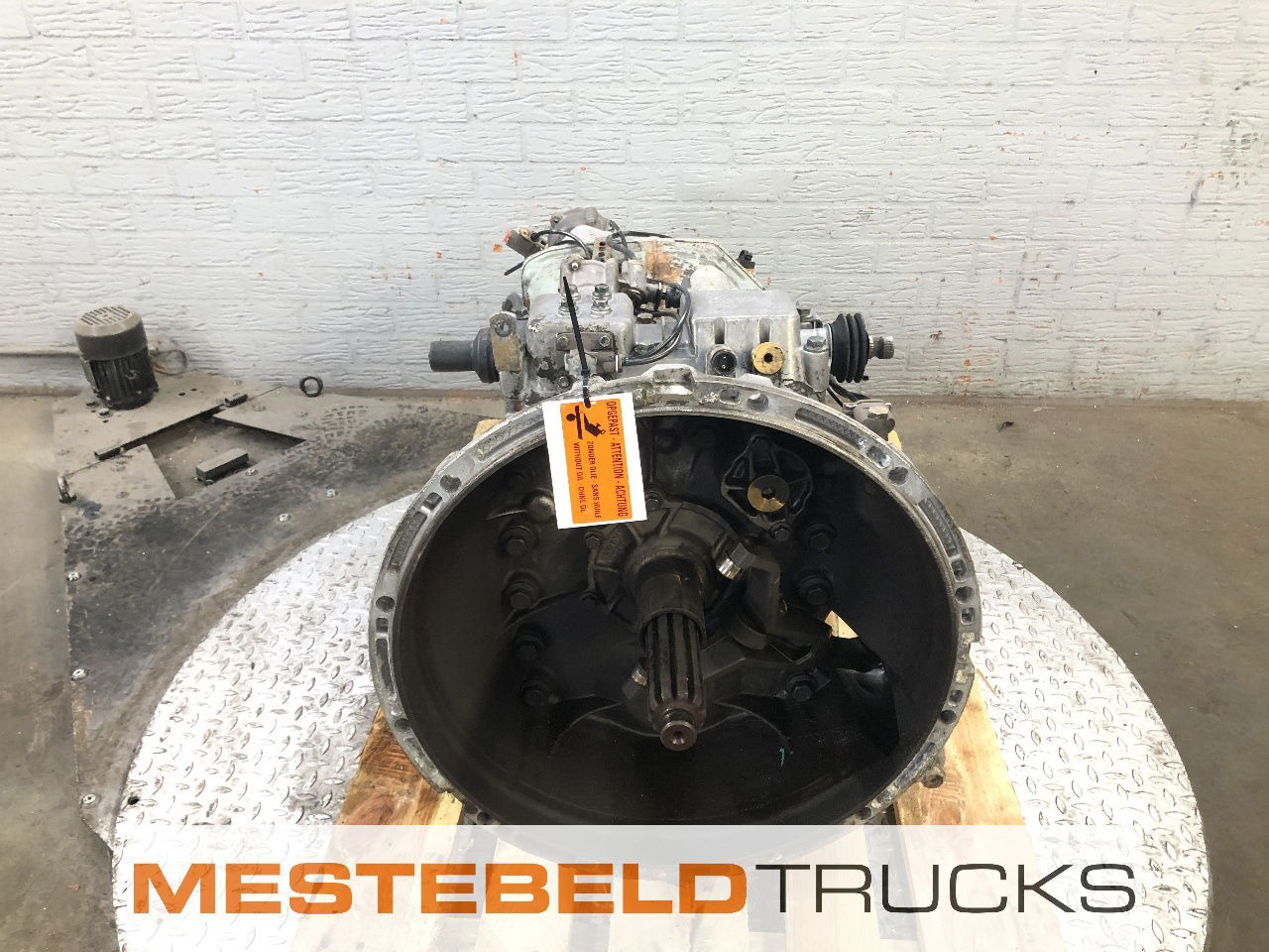 Volvo Versnellingsbak VT 2014 - Gearbox and parts for Truck: picture 2 Volvo Versnellingsbak VT 2014 - Gearbox and parts for Truck: picture 2