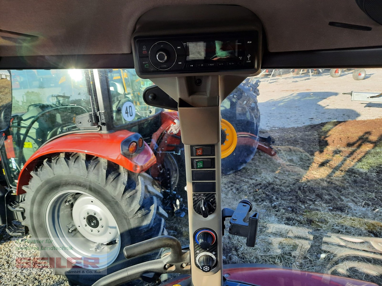 Farm tractor Case IH Farmall 95 C HILO: picture 22