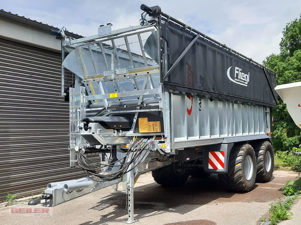 Fliegl ASW 271 TAURUS FOX 40m³ + Top Lift Light - Self-loading wagon: picture 1 Fliegl ASW 271 TAURUS FOX 40m³ + Top Lift Light - Self-loading wagon: picture 1