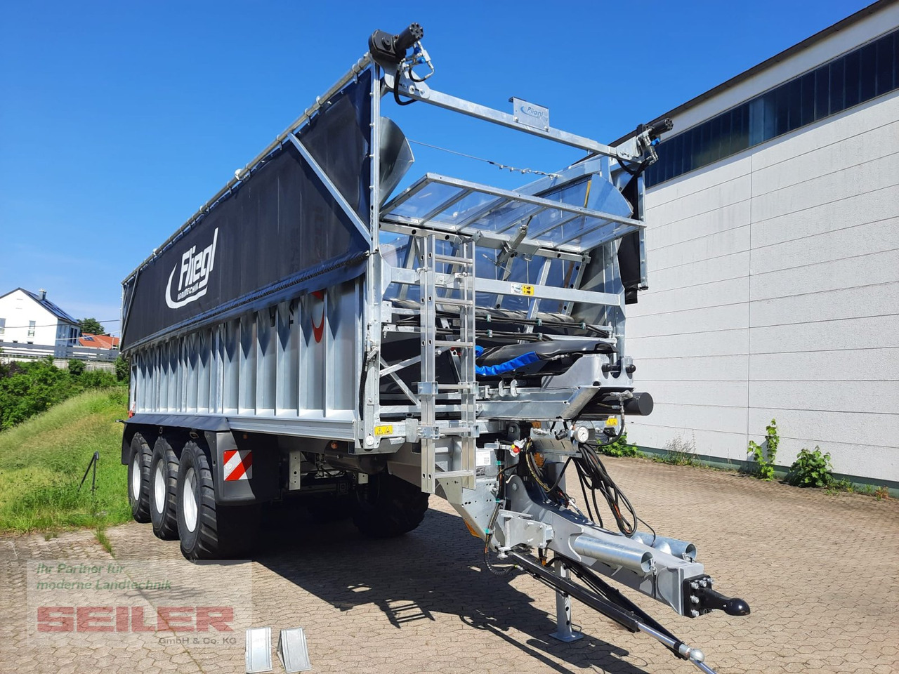 Fliegl ASW 391 TAURUS FOX 50m³ ZWL + Top Lift Light - Self-loading wagon: picture 3 Fliegl ASW 391 TAURUS FOX 50m³ ZWL + Top Lift Light - Self-loading wagon: picture 3