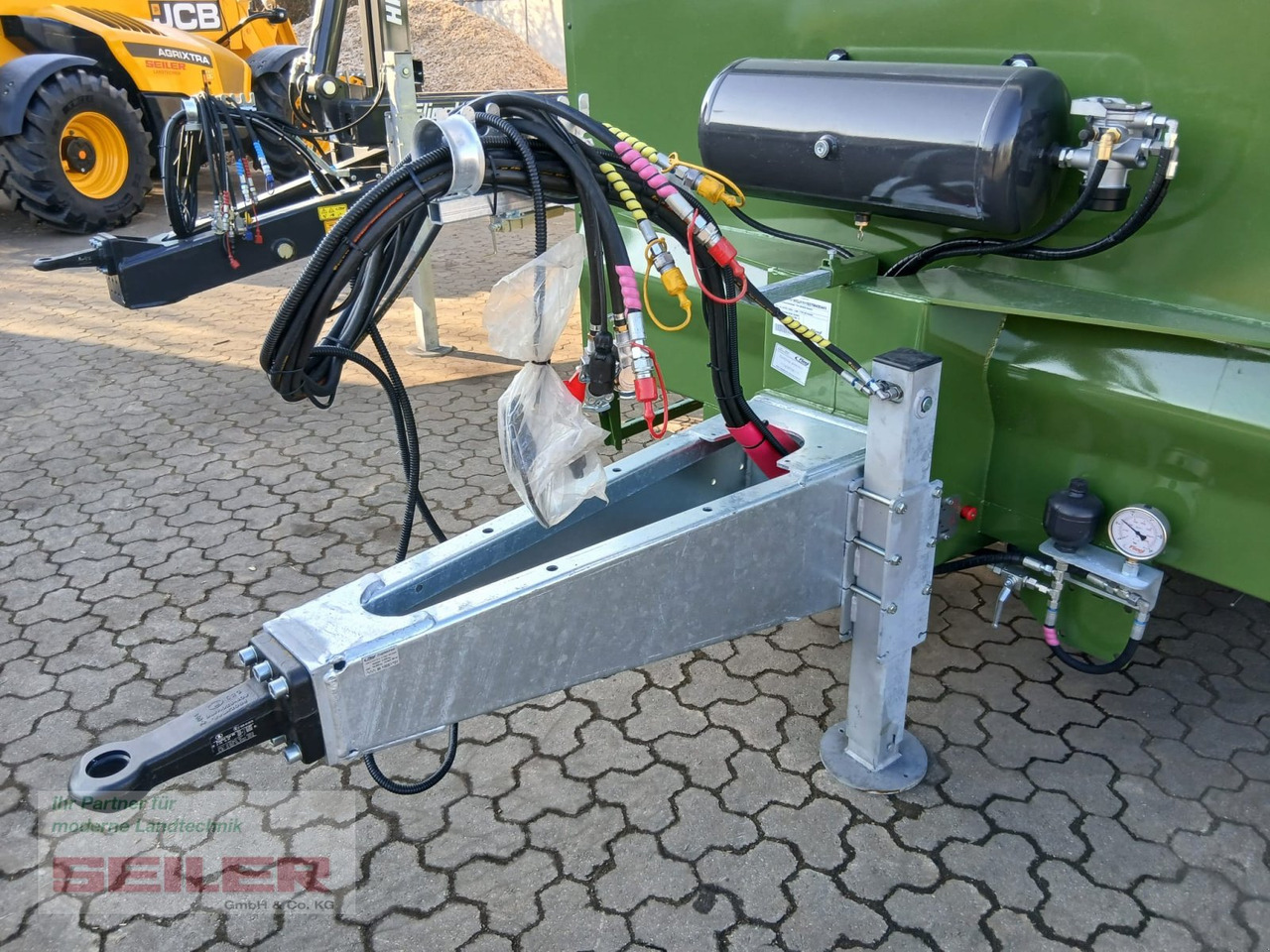 Fliegl TTW 100 Einachs - Livestock trailer: picture 3 Fliegl TTW 100 Einachs - Livestock trailer: picture 3