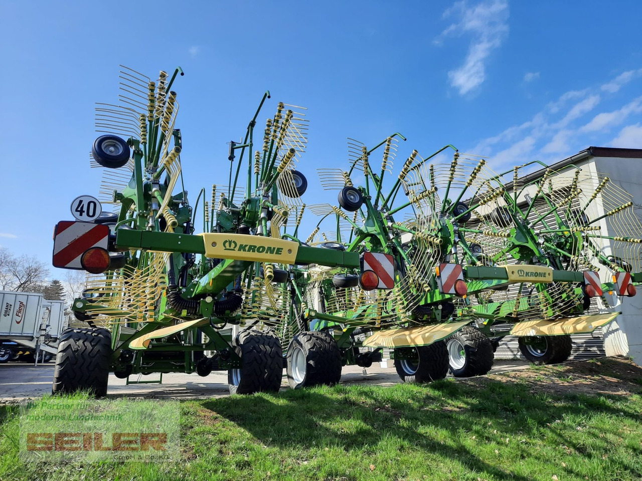 Krone Swadro TC 1250 - Tedder/ Rake: picture 5 Krone Swadro TC 1250 - Tedder/ Rake: picture 5
