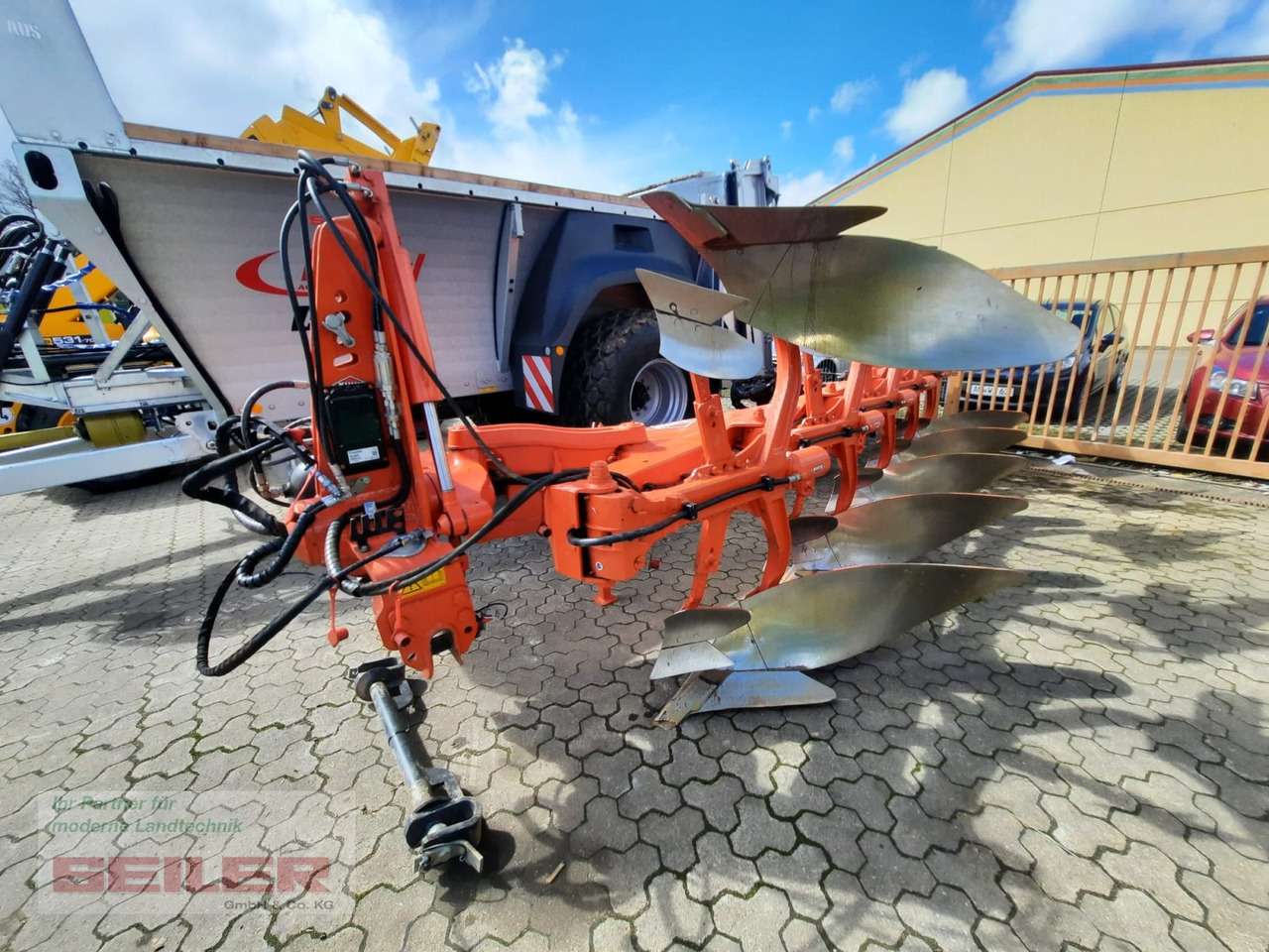 Kuhn Vari-Master 153 NSH - Plow: picture 3 Kuhn Vari-Master 153 NSH - Plow: picture 3