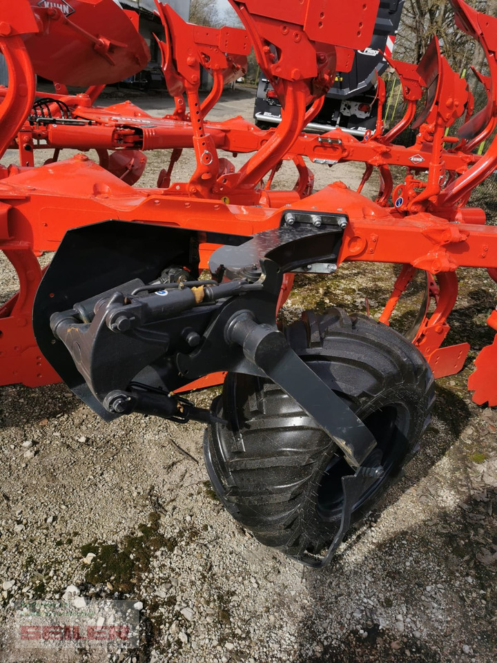 Kuhn Vari-Master L5 NSH - Plow: picture 5 Kuhn Vari-Master L5 NSH - Plow: picture 5