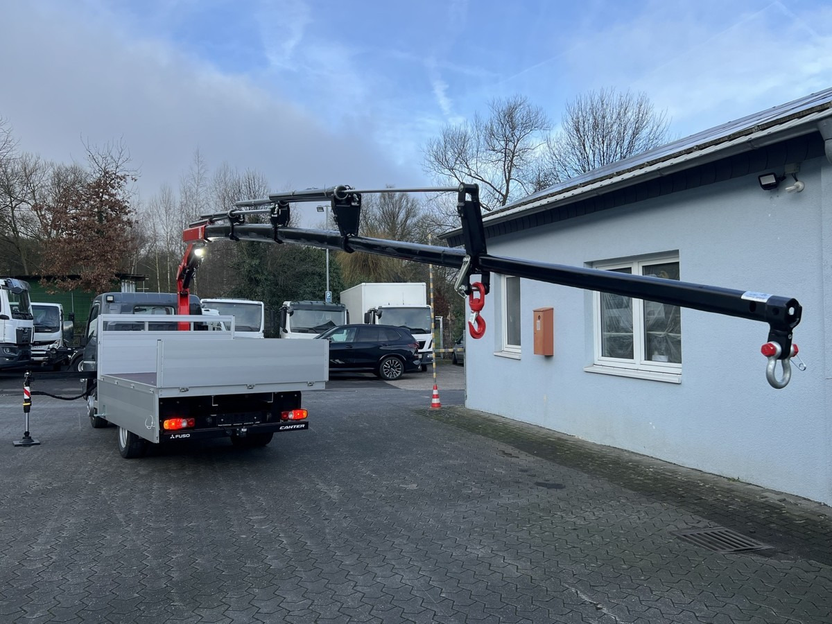 FUSO 6S15 Pritsche 3.0m Kran 4xhydr. Funk! - Open body delivery van: picture 4 FUSO 6S15 Pritsche 3.0m Kran 4xhydr. Funk! - Open body delivery van: picture 4