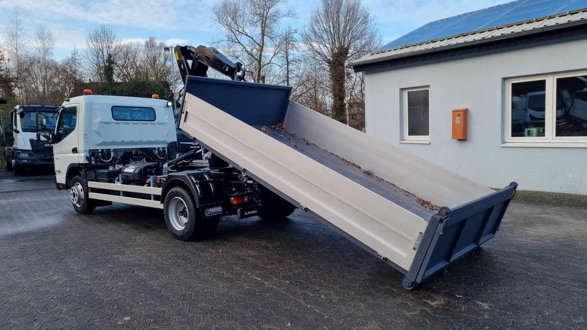 FUSO FUSO 9C18 40km/h City Abrollkipper WLF Swiss Hak - Hook lift truck: picture 5 FUSO FUSO 9C18 40km/h City Abrollkipper WLF Swiss Hak - Hook lift truck: picture 5