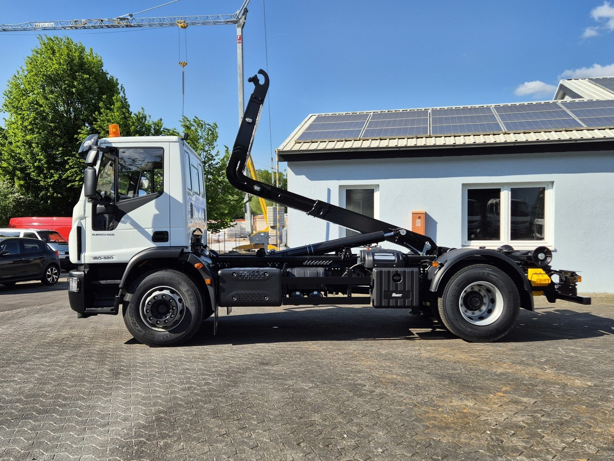 IVECO Euro Cargo 180E32 4x2 Abrollkipper Knick / Tele - Hook lift truck: picture 3 IVECO Euro Cargo 180E32 4x2 Abrollkipper Knick / Tele - Hook lift truck: picture 3