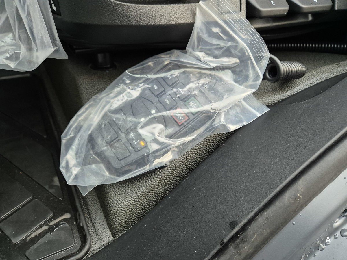 New Hook lift truck MAN TGM 15.290 BL Abrollkipper PowerMatic Standheiz.: picture 12