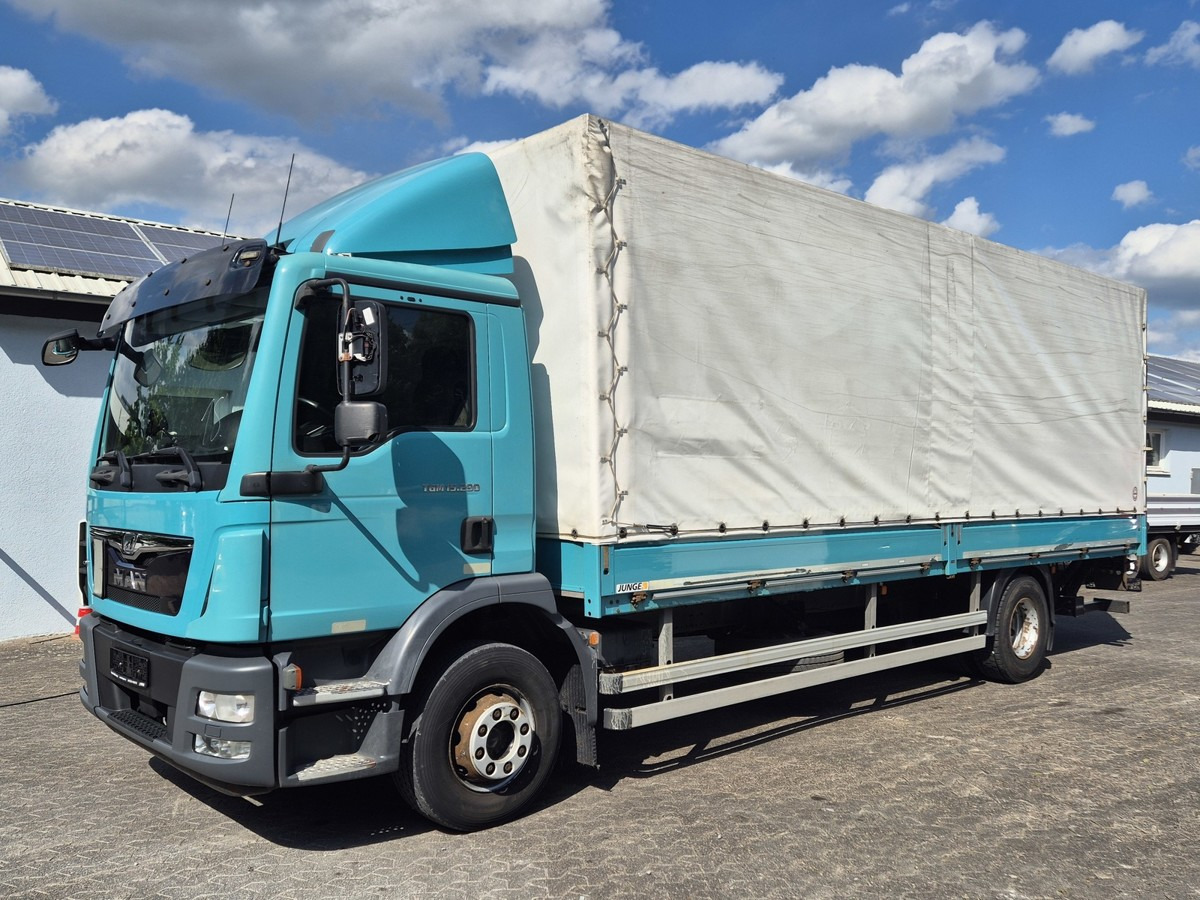 MAN TGM 15.290 BL Pritsche Plane LBW - Curtain side truck: picture 1 MAN TGM 15.290 BL Pritsche Plane LBW - Curtain side truck: picture 1