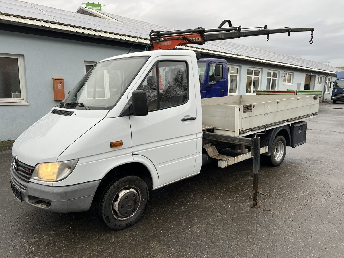 MERCEDES-BENZ Sprinter 413 313 Pritsche Kran Palfinger PC2300 - Open body delivery van: picture 5 MERCEDES-BENZ Sprinter 413 313 Pritsche Kran Palfinger PC2300 - Open body delivery van: picture 5