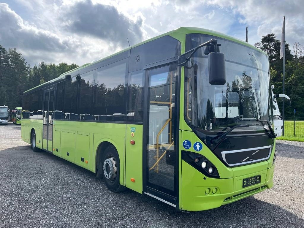 Volvo 8900 B8R  - Suburban bus: picture 2 Volvo 8900 B8R  - Suburban bus: picture 2
