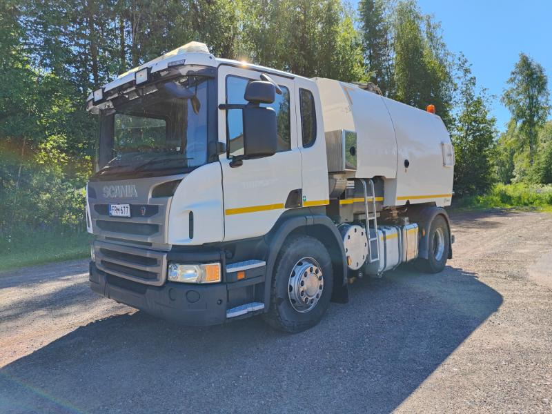 Beam JB VT800 / Scania P230 - Road sweeper: picture 2 Beam JB VT800 / Scania P230 - Road sweeper: picture 2