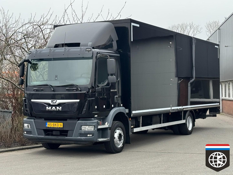 MAN TGM 12 250 L - long box / tail lift - Box truck: picture 1 MAN TGM 12 250 L - long box / tail lift - Box truck: picture 1