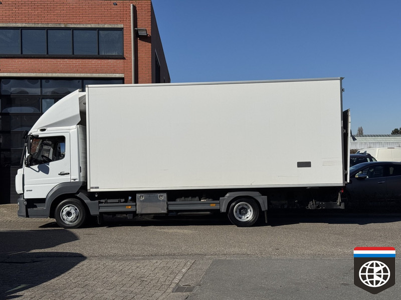Mercedes-Benz ATEGO 818 L - DEEPFREEZER -30oCj - TAIL LIFT - Refrigerator truck: picture 4 Mercedes-Benz ATEGO 818 L - DEEPFREEZER -30oCj - TAIL LIFT - Refrigerator truck: picture 4