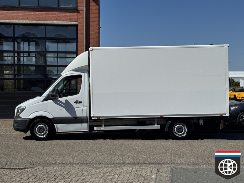 Mercedes-Benz Sprinter 316 CDI 1000kg load capacity - box - tailf lift - Closed box van: picture 3 Mercedes-Benz Sprinter 316 CDI 1000kg load capacity - box - tailf lift - Closed box van: picture 3