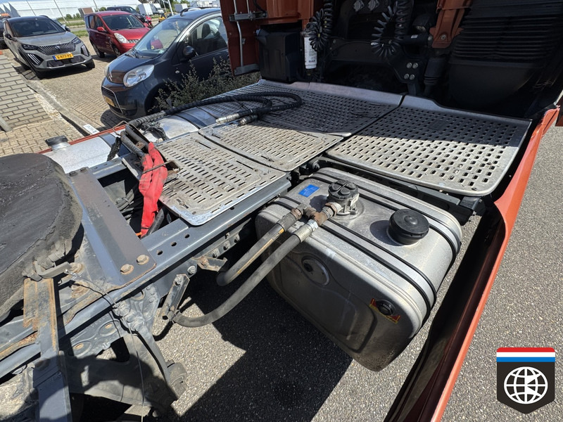 DAF XF 460 FT Hydraulics - Full spoiler *** CLEAN HOLLAND TRUCK *** - Tractor unit: picture 5 DAF XF 460 FT Hydraulics - Full spoiler *** CLEAN HOLLAND TRUCK *** - Tractor unit: picture 5