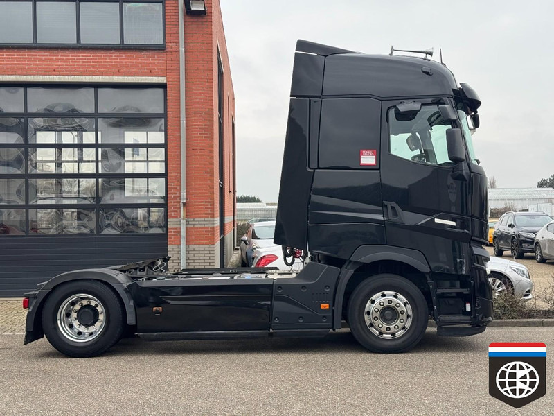 Renault T 520 Full spoiler - 2x tank - Alu wheels - T HIGH - super condition! - Tractor unit: picture 3 Renault T 520 Full spoiler - 2x tank - Alu wheels - T HIGH - super condition! - Tractor unit: picture 3